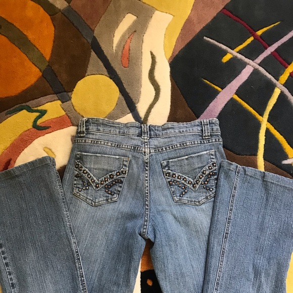 Cache Designer Jeans - Picture 2 of 3